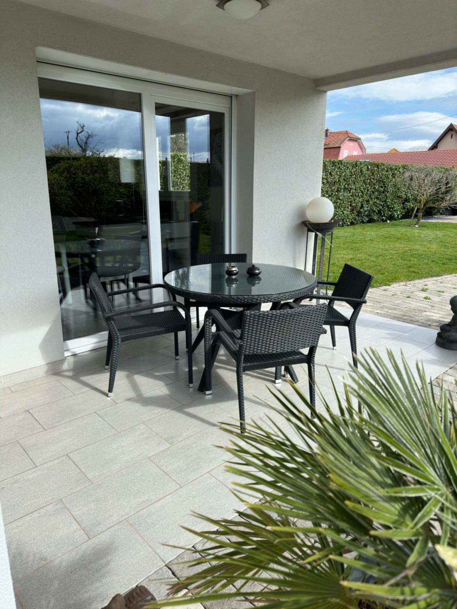 Grande Maison Au Calme Ensisheim Buitenkant foto